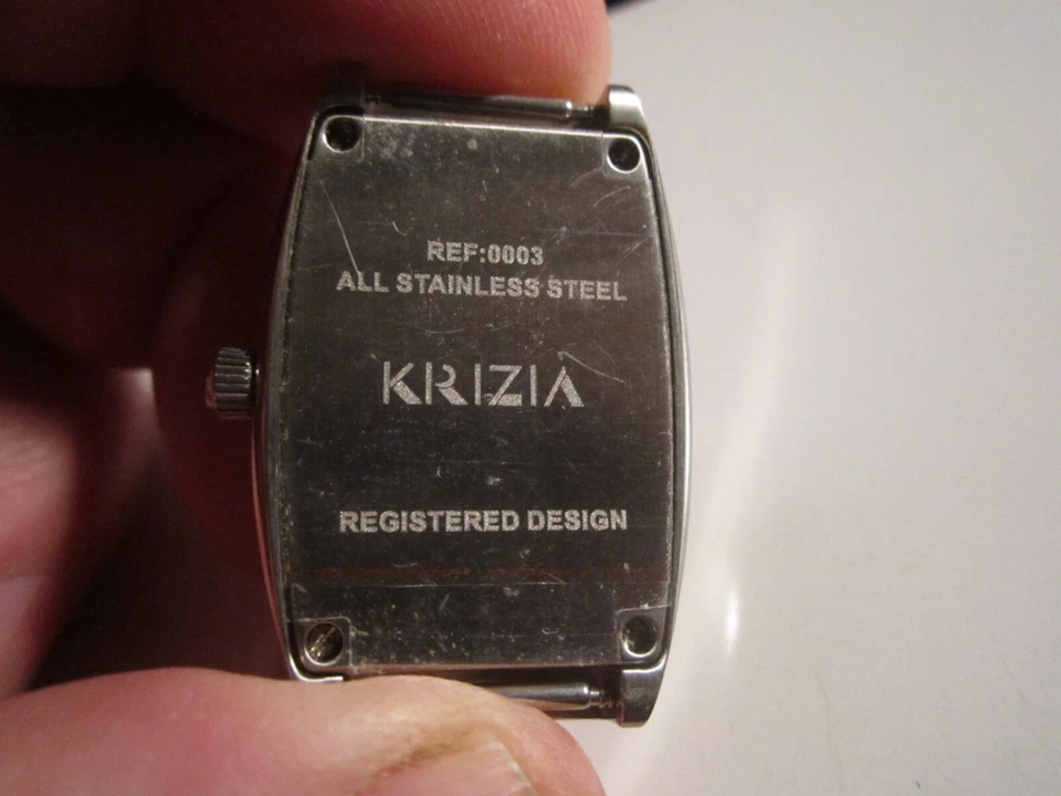 RELOJ KRIZIA TANK SEÑORA SIN CORREA NO FUNCIONA NECESITA BATERÍA NUEVA - BBA-33G Foto 4 de 4