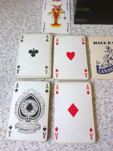 ALF COOKE PLAYING CARDS 2 PACKS CANASTA RULES & WOODEN PLAYING CARDS STORAGE BOX - Picture 2 of 8