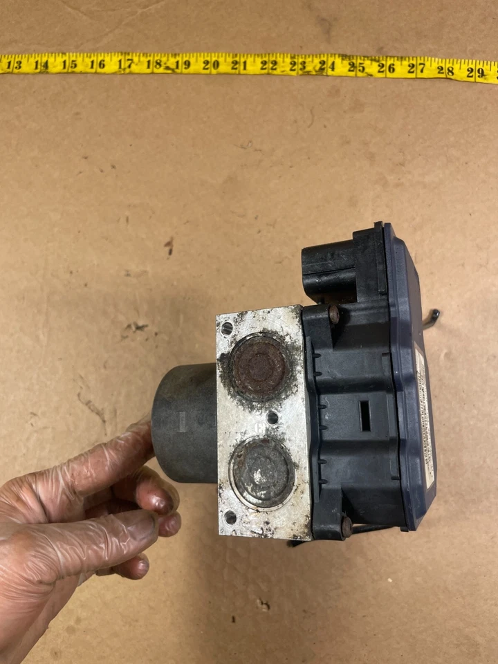 2011-2015 Mini Cooper Paceman ANTI LOCK BRAKE ABS PUMP CONTROL MODULE OEM . - Image 3 of 4