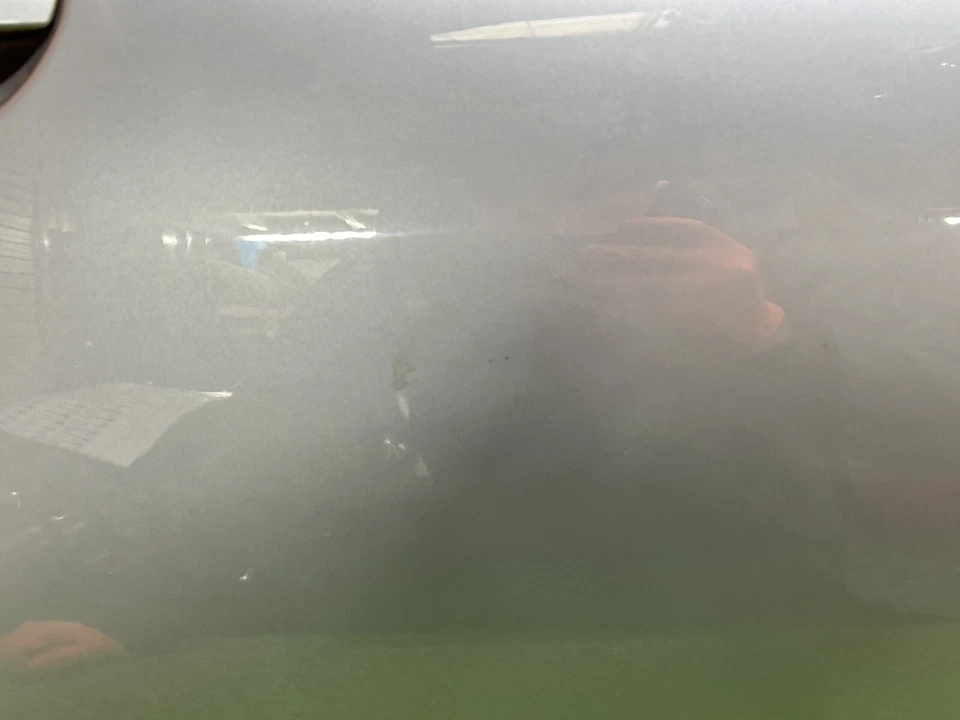 Audi RS6 передняя правая дверь в сборе белая под правую руку британские драйверы MONZA 2004-2012 C6 # 1407 - Изображение 4 из 4