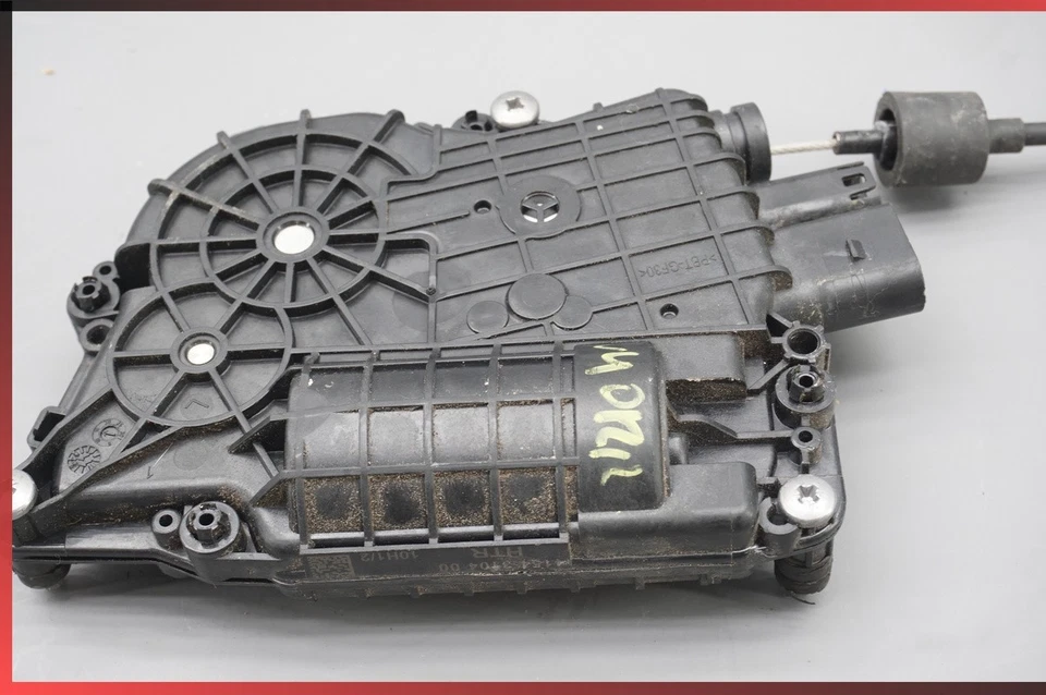 BMW 550i xDrive 2011-2016 actuador de bloqueo de puerta trasera derecha módulo de cierre suave OEM Foto 3 de 4