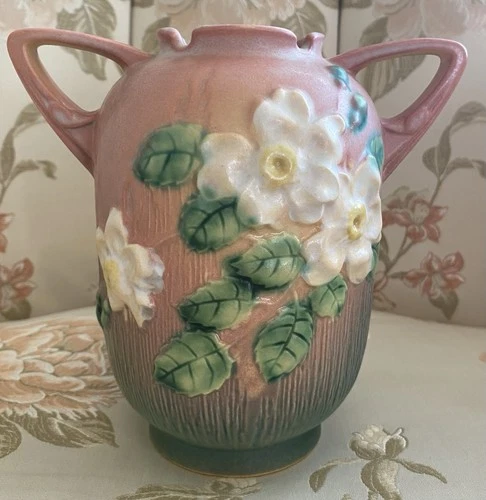 Vintage Roseville USA Pottery WHITE ROSE Pink Handled Vase #979-6