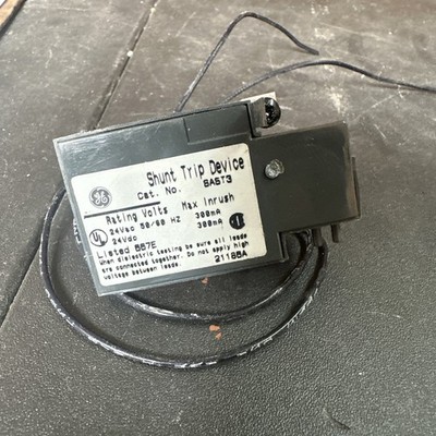 GE SHUNT TRIP (USED) SAST3