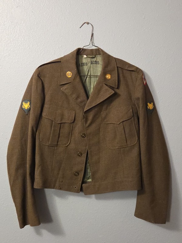 WWIIUS Army UniformIke JacketService ForcesMeritorious 42XL Pants32x29L Beret7.5
