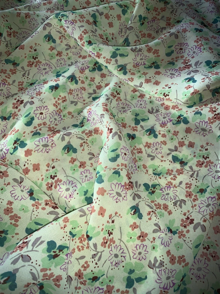 Tissu vintage rétro crèpe mousseline fleurie larg 130 cm x H 240 cm réf B26 - Photo 3/4