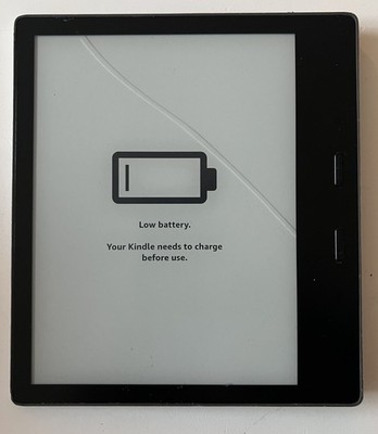 Amazon Kindle Oasis 3 10. Generation 2019 32GB 7 Zoll 300 ppi S8IN40 DEFEKT