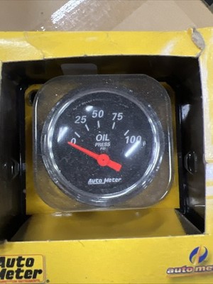 AutoMeter 1426 Designer Black Oil Pressure Gauge 2-1/16'' Short Sweep