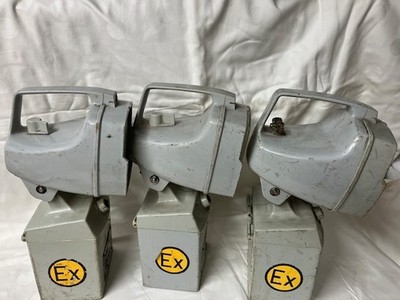 Eisemann Bosch HKE 100 Handscheinwerfer Handlampe 3 Stück Notlicht Vinted