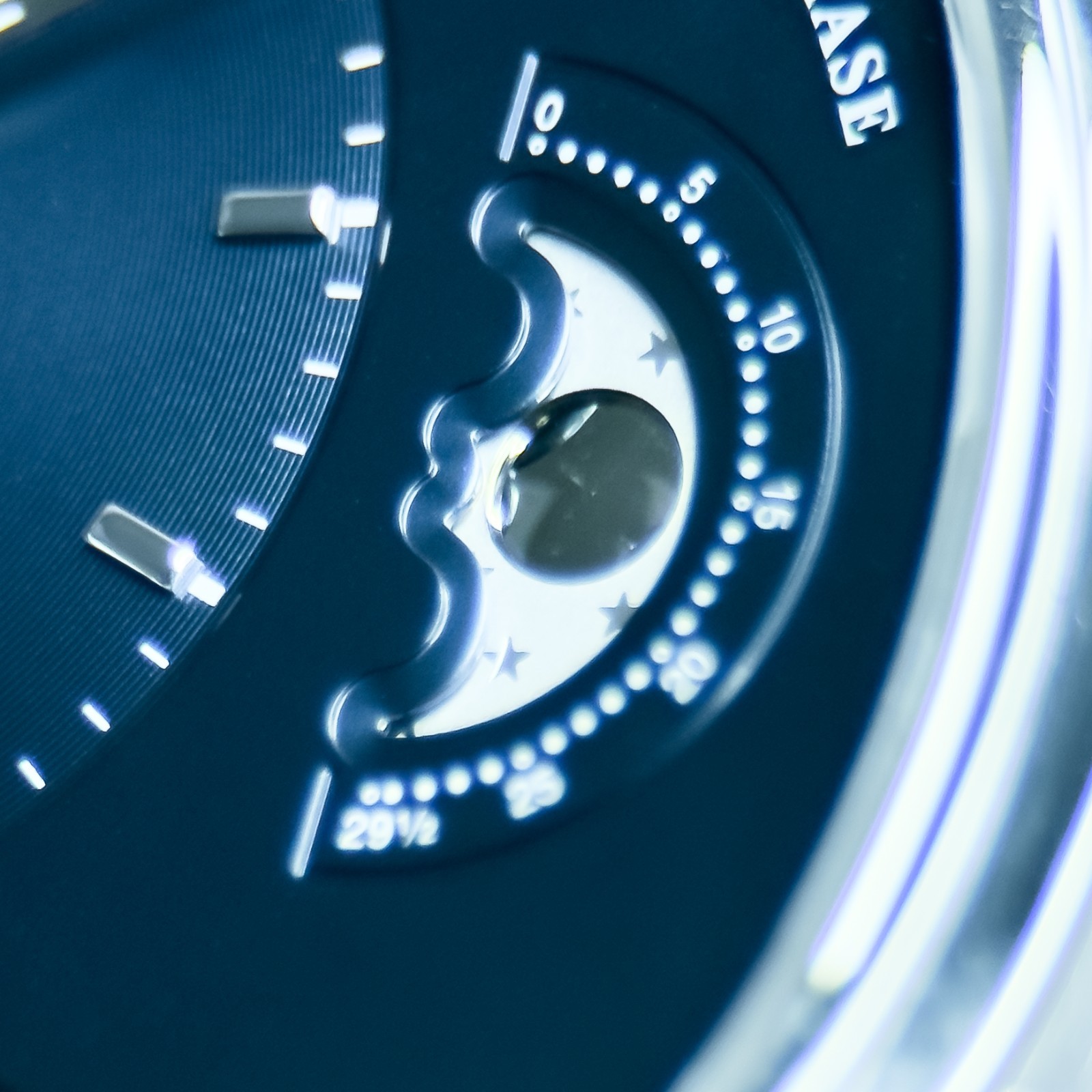 2025 Glashütte Original PanoMaticLunar 1-90-02-46-32-61 Blue Dial Steel B & P image 6