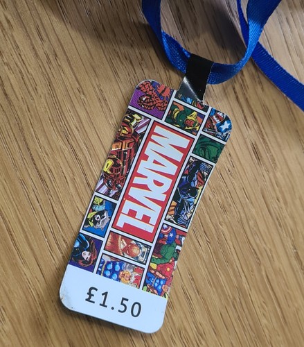 Marvel Superhero Black Bauble with blue ribbon BNWT - Picture 3 of 3