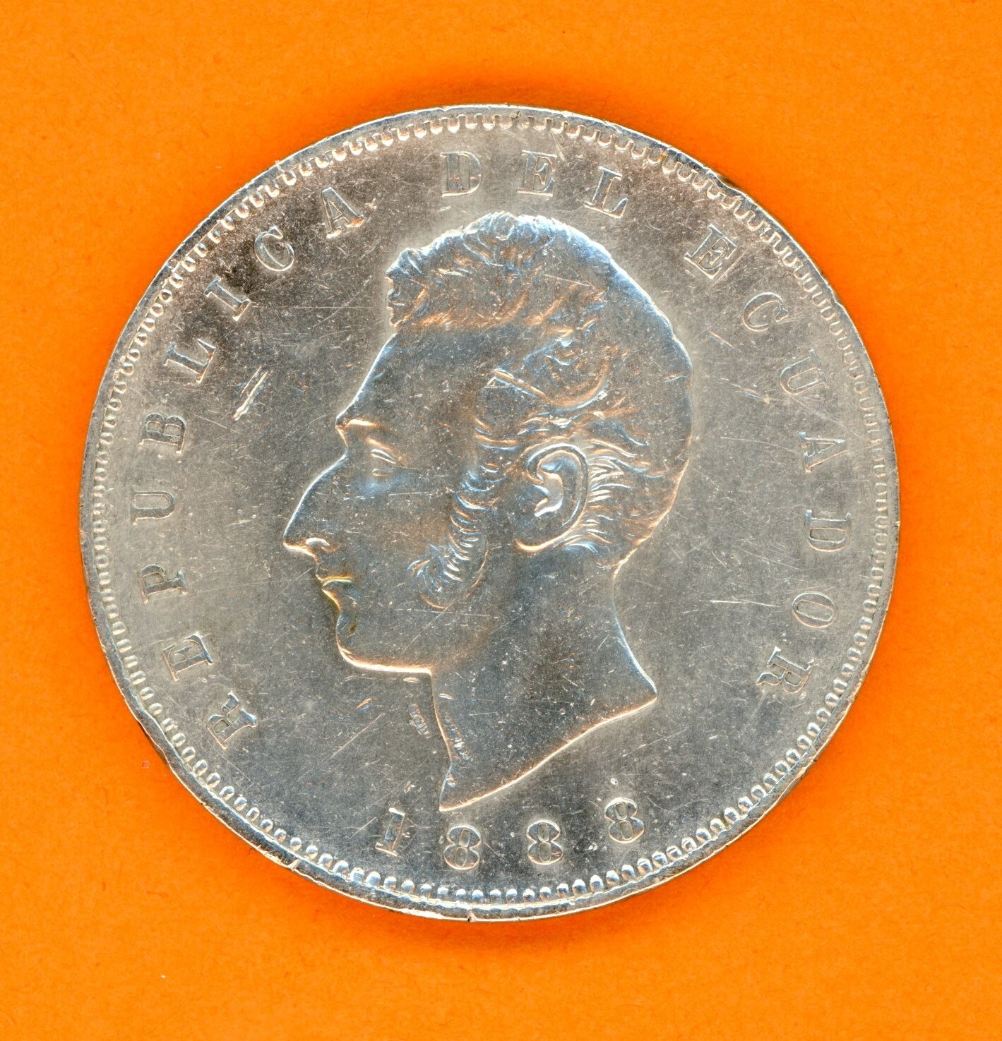 Foto 1 di 2