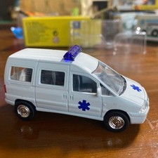 NOREV Peugeot Expert Ambulance (with box) #QYJQ72