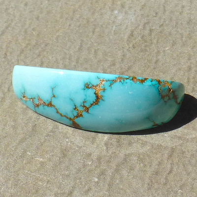Hand cut natural mottled green TURQUOISE cabochon Lander CO. NV. 38.70 cts.