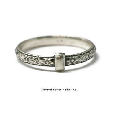 Outlander Celtic Style 925 Sterling Silver Diamond Flower Pattern Band