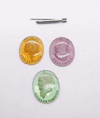 Abzeichen - WHW (Winterhilfswerk) - Glas - Anhänger - Torpedo - Bodenfund