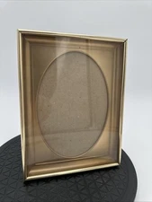 VTG Photo Frame MCM Oval Shadow Box Picture Gold Metal 5x7