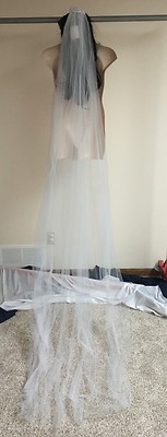 Davids Bridal One Tier Cathedral Veil White NWT s-l400.jpg main image 3