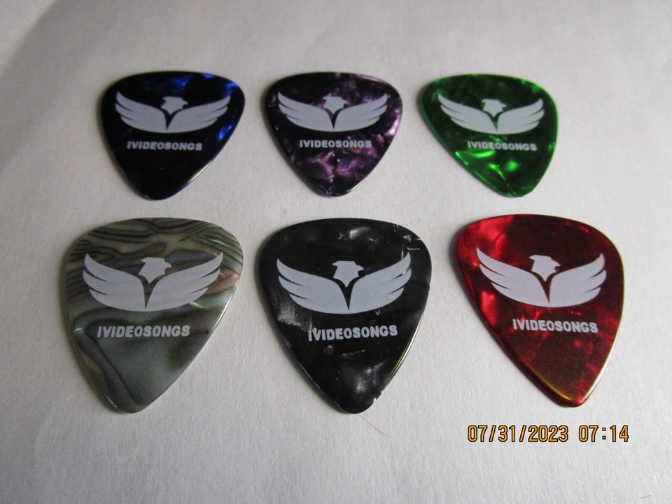  Paquete de 6 selecciones de guitarra promocionales de celuloide de Ividesongs varios medidores #82 Foto 2 de 3