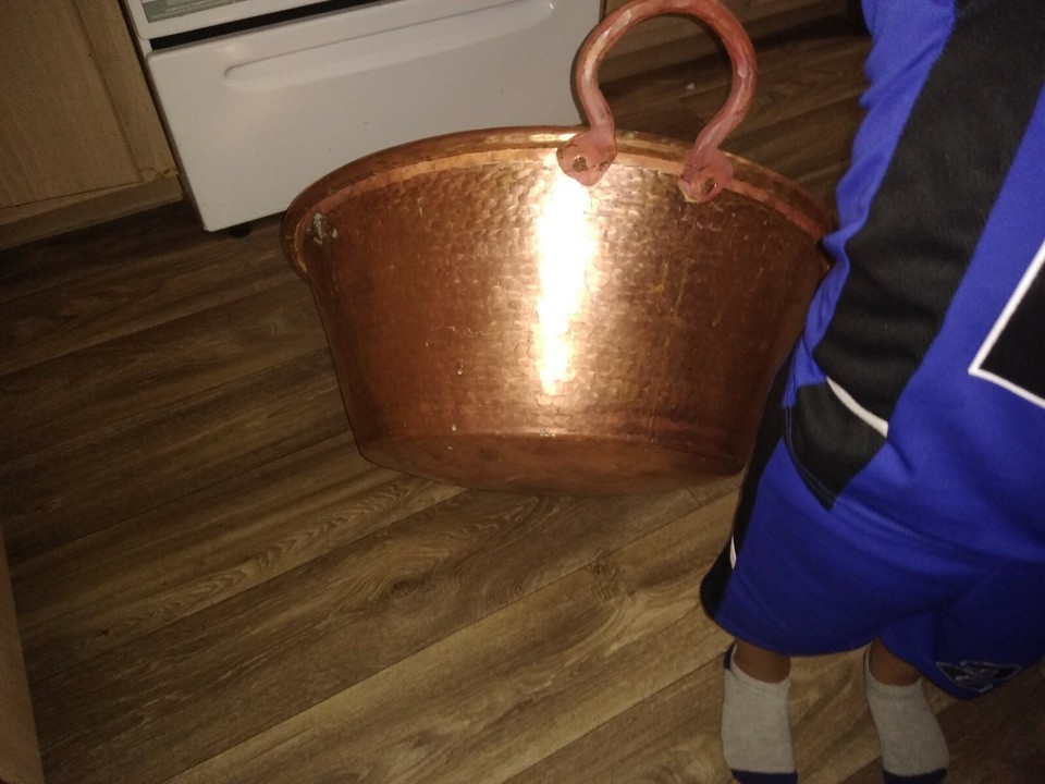 Mexican Pure Copper Pot for Carnitas/candy/jam. 18 in wide. Very thick