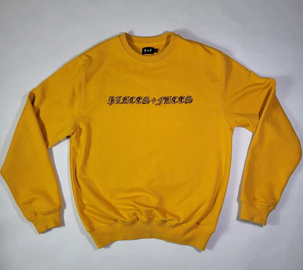 Places plus top faces sweatshirt