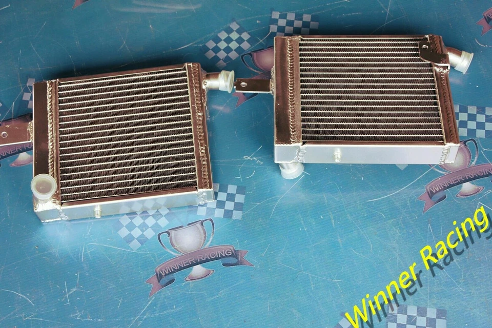 Radiador y manguera de silicona FIT Benelli TNT 899/1130 2003-2007 Tornado Naked Tre Foto 2 de 4