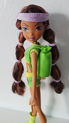 VHTF Winx Club Layla Beach Collection