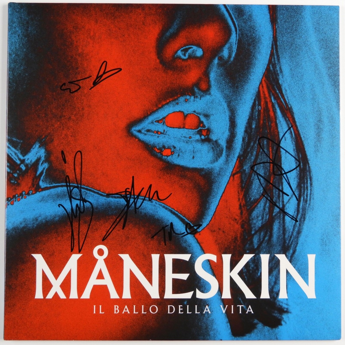 Maneskin Fully JSA signed autograph Vinyl Record Il Ballo Della