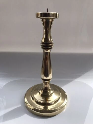 Antike Original-Messing-Leuchter & -Kandelaber