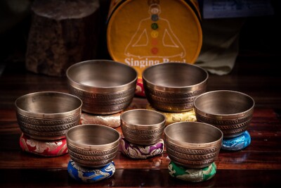 Tibetan Singing Bowl Set of 7  - Chakra Himalayan Meditation Singing Bowl Sets