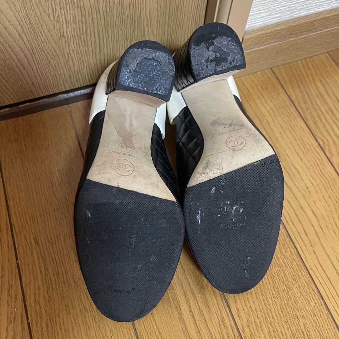 Chanel Pumps Heels Matelasse Patent Leather Black White Size 37 US About7 Women thumbnail 14