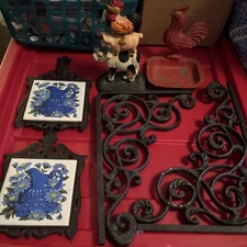 Cast Iron Decorative Kitchen Accessories Lot Of 6 Vintage Trivet Soap Dish Shelf