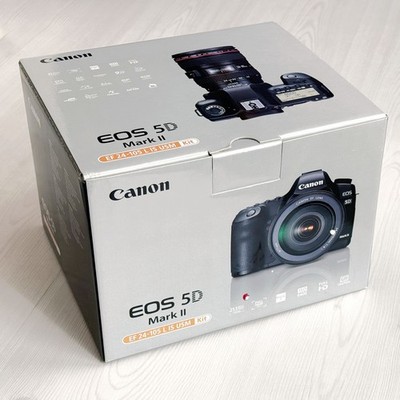 Canon EOS 5D Mark II im Kit mit Canon EF 24-105mm f/4 L IS USM