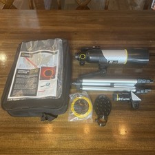 National Geographic Sky View 70 - 70mm Refractor Telescope with Panhandle Mount
