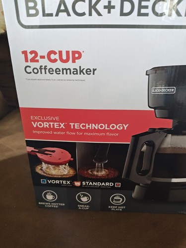BLACK+DECKER CM1160B 12 Cup Coffee Maker - Black - Picture 2 of 9