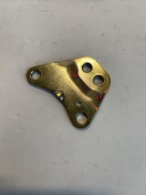 Original OEM Mercedes-Benz A1022022140 Bracket Belt Tighten Part