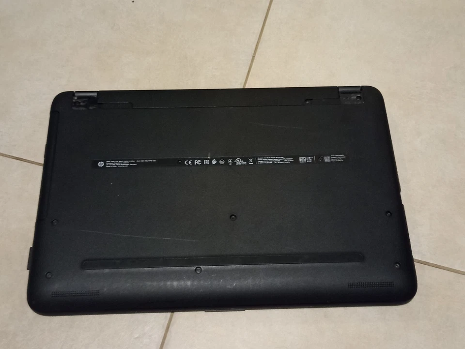 HP Notebook 250 G4 AMD A6-7310 @ 1.80GHz 8GB RAM 15.6'' - Image 4 of 4