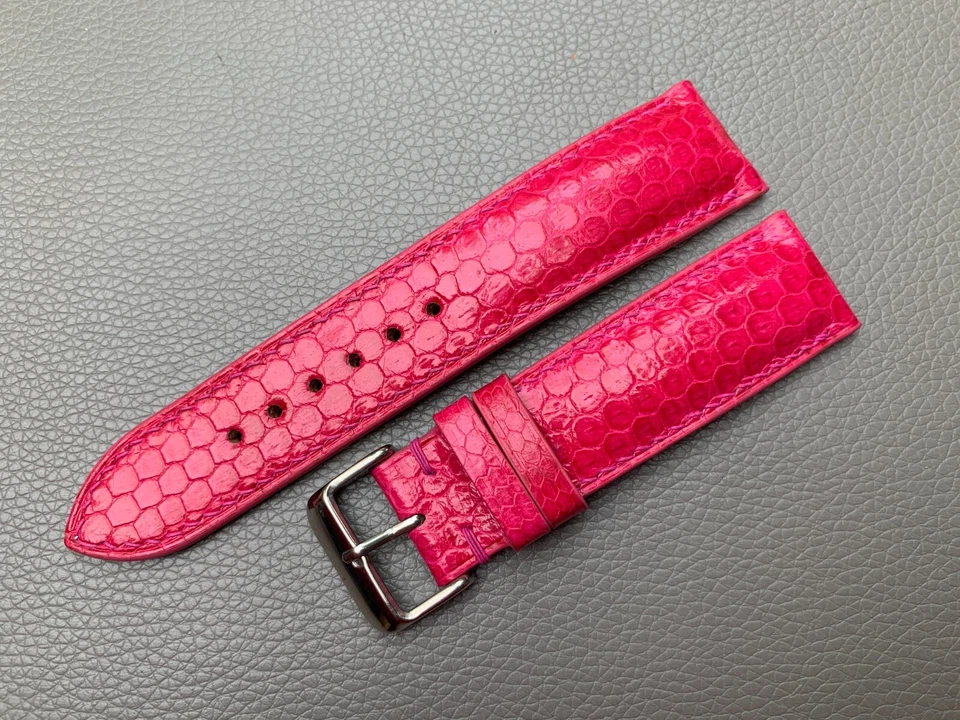 16 码 18 19 20 21 22 23 24 26 毫米正品 Python 皮肤皮革表带 — 第 2/4 张图片