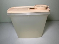VINTAGE Tupperware 469-6 Cereal Keeper Storage Container w/Flip Lid Pastel Pink