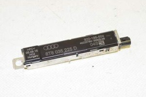 Audi A5 8T 12- Antennenverstärker Steuergerät rechts oben Sportback