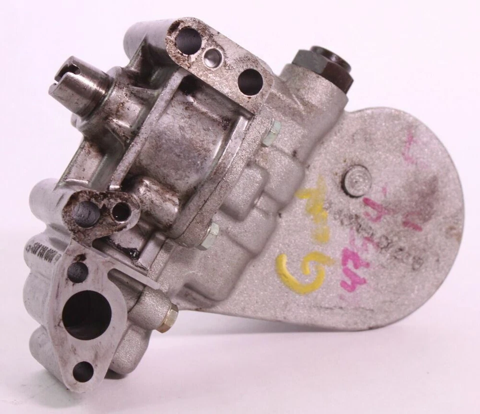Mercedes Oil Pump OM617 Turbo Diesel W116 W123 W126 - Image 2 of 3