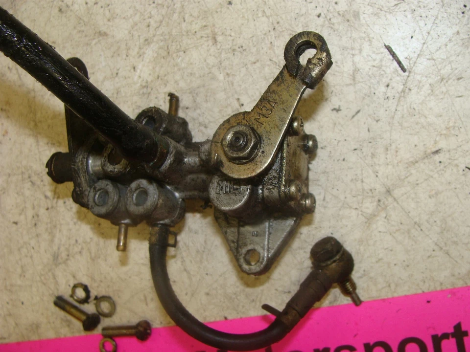 1981 1982 Polaris Cutlass SS 440 mic Mikuni motor inyector bomba de aceite línea inyección Foto 2 de 4