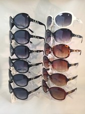 L902 Women Fashion Sunglasses Plastic Frame Wholesale 12 Pairs