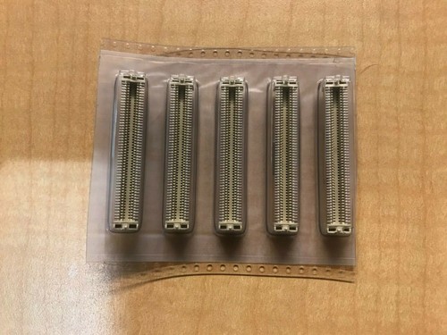 Lot of 5 Amphenol 61082-102602LF 0.8mm B to B REC ASSY, New - 第 1/3 張圖片