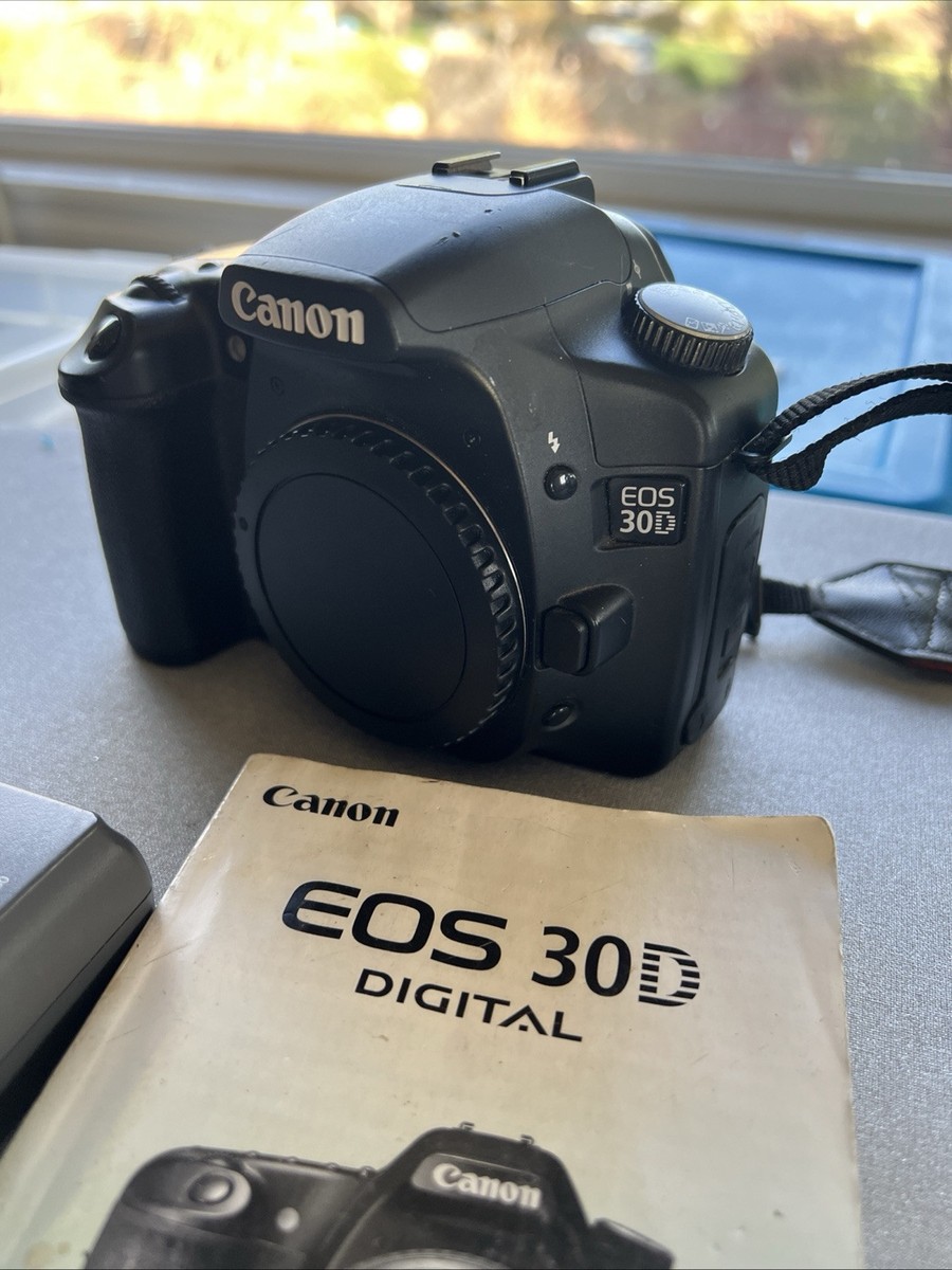 Canon EOS 30D Digital SLR Camera Body w/ MANUAL Strap & Charger