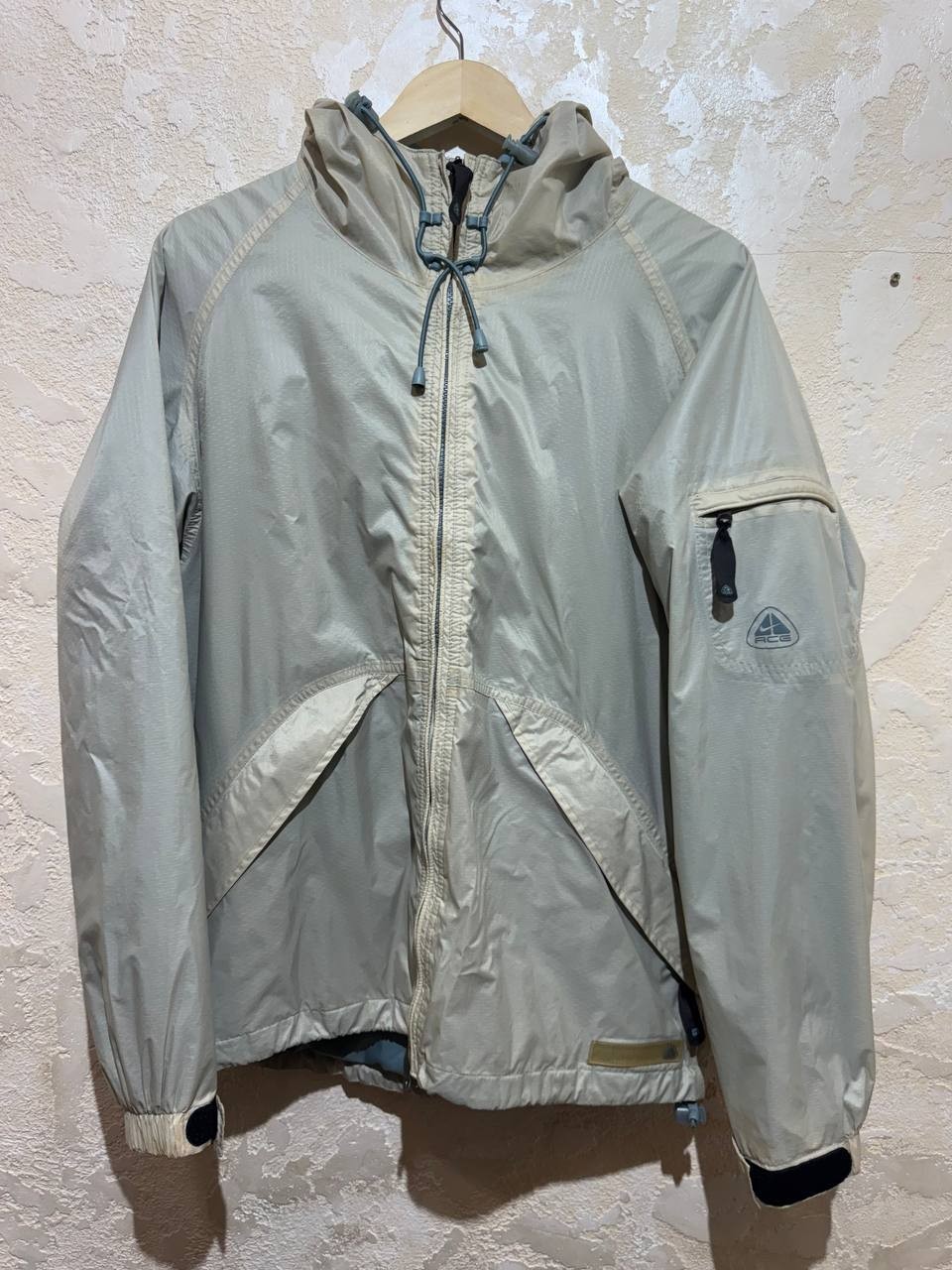 SACAI X NIKE Giacca con cappuccio Nike ACG Storm Clad taglia S