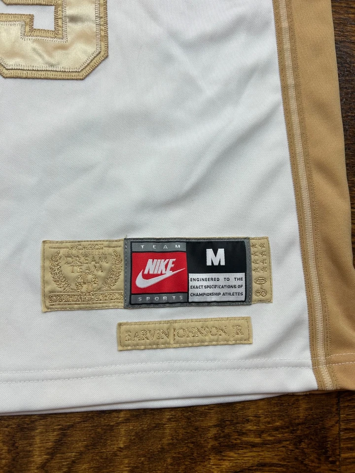 Camiseta Nike Magic Johnson #15 1992 Juegos Olímpicos Talla M Dream Team EE. UU. Oro Blanco Retro Foto 4 de 4