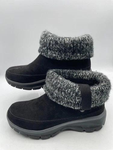 Skechers Winter Boot Women's Sz 8 Balck Leather Pull On Round Toe SN 49539
