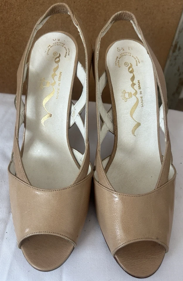 Женские кожаные туфли на каблуке Nina — желтовато-коричневые — размер 5,5 — сделано в Испании - Изображение 2 из 4