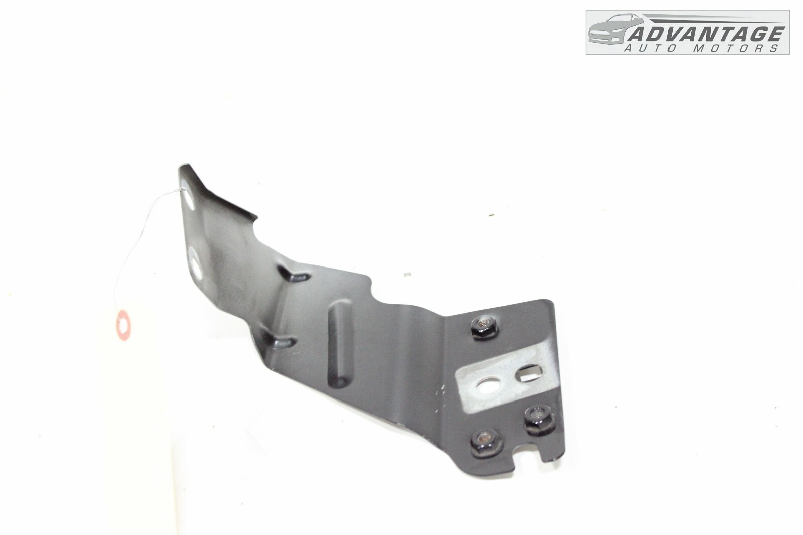 2014-2020 MASERATI GHIBLI FRONT RIGHT FENDER LOWER MOUNT SUPPORT BRACKET OEM