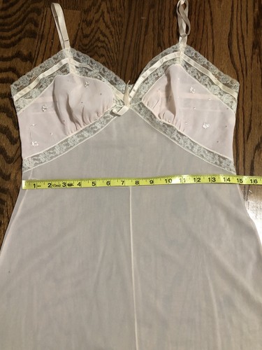 vintage vassarette light pink Lace nightgown embroidered flowers nylon XS Small - Picture 10 of 11